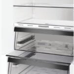 Réfrigérateur WHIRLPOOL Combiné 6ème Sens 250L NoFrost Inox WMBF 606404 XNA